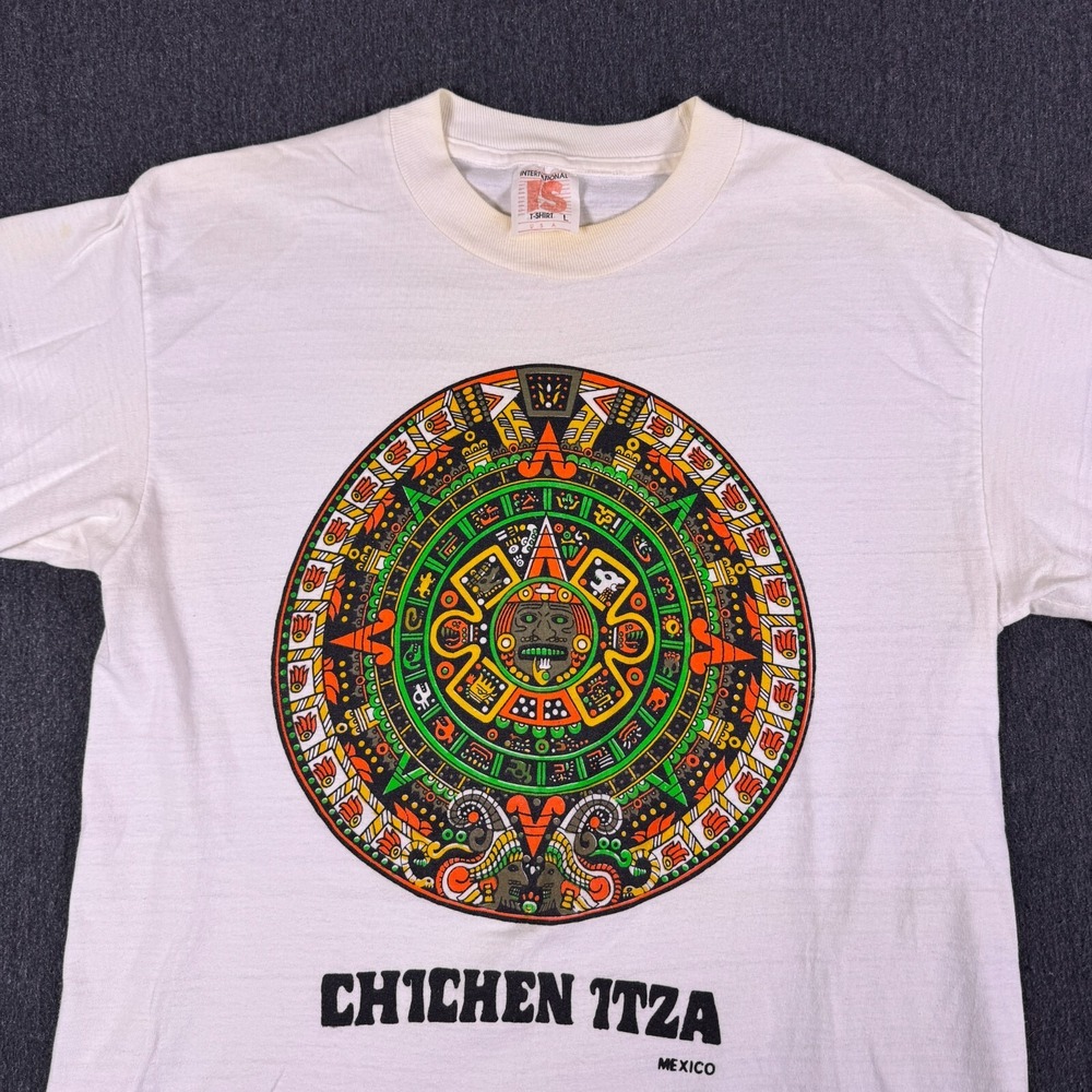 Vintage International Mens Cream Chichen Itza Mexico Graphic T-Shirt Size Large